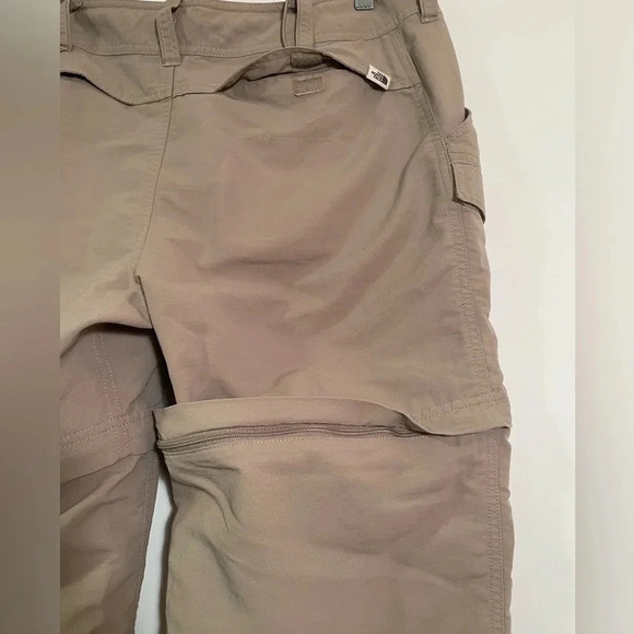 The North Face Versatile 100% Khaki Nylon Pants/Shorts/Capris, Size 12S - Picture 6 of 10